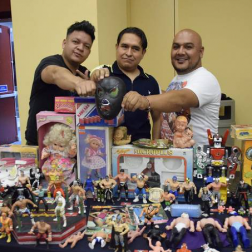 “Se bañan” con nostalgia en Turbo Bazar